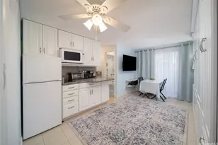 2463 Kuhio Ave, Honolulu, HI 96815 - Photo 1