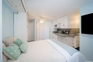 2463 Kuhio Ave, Honolulu, HI 96815 - Photo 3