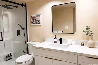 229 Paoakalani Avenue #2203 (NUC), Honolulu, HI 96815 - Photo 17