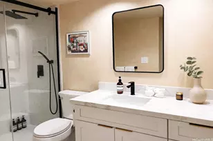 229 Paoakalani Ave, Honolulu, HI 96815 - Photo 17