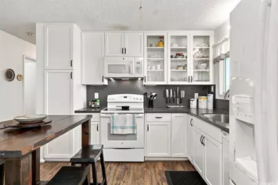 98-1022 Kupukupu Place, Aiea, HI 96701 - Photo 5