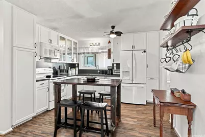 98-1022 Kupukupu Place, Aiea, HI 96701 - Photo 3