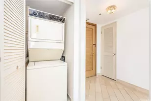 1341 Kapiolani Blvd, Honolulu, HI 96814 - Photo 7