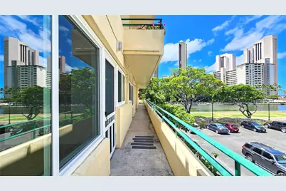 1880 Kahakai Drive #301, Honolulu, HI 96814 - Photo 17