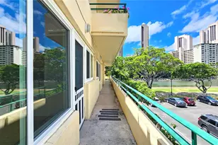 1880 Kahakai Dr, Honolulu, HI 96814 - Photo 17