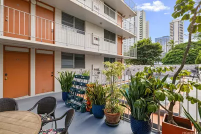 236 Liliuokalani Avenue #102, Honolulu, HI 96815 - Photo 1