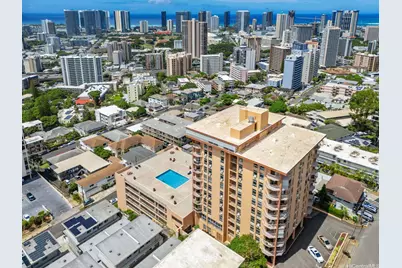 1031 Maunaihi Place #801, Honolulu, HI 96822 - Photo 17