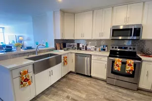 1676 Ala Moana Blvd, Honolulu, HI 96815 - Photo 5