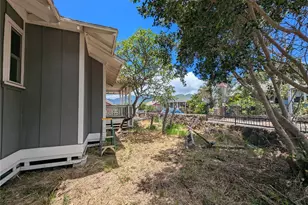 87-206 Halemaluhia Pl, Waianae, HI 96792 - Photo 13