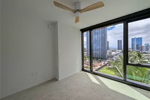 333 Ward Ave, Honolulu, HI 96814 - Photo 17