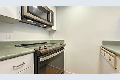 949 Prospect Street #301, Honolulu, HI 96822 - Photo 17