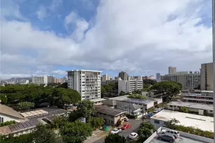 1541 Dominis St, Honolulu, HI 96822 - Photo 7