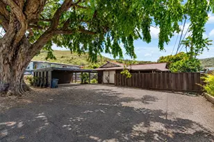 313 Anolani St, Honolulu, HI 96821 - Photo 1