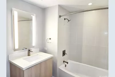 888 Kapiolani Boulevard #4112, Honolulu, HI 96813 - Photo 17