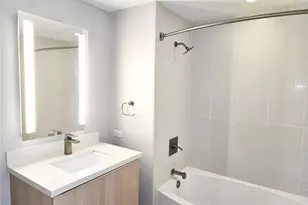 888 Kapiolani Blvd, Honolulu, HI 96813 - Photo 17