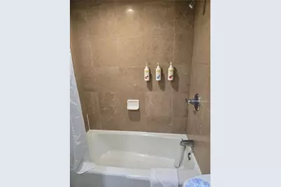 1850 Ala Moana Boulevard #1011, Honolulu, HI 96815 - Photo 5