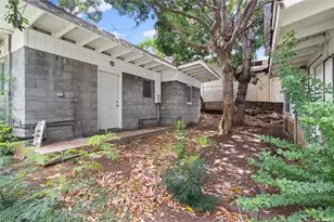 2522 Puaena Pl, Honolulu, HI 96822 - Photo 15