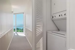 88 Piikoi St, Honolulu, HI 96814 - Photo 11