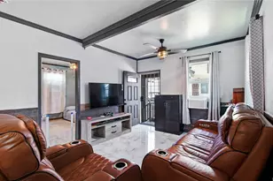 1068 Kinau St, Honolulu, HI 96814 - Photo 3