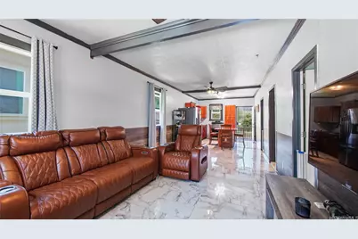 1068 Kinau Street #B, Honolulu, HI 96814 - Photo 1