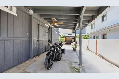 1068 Kinau Street #B, Honolulu, HI 96814 - Photo 19