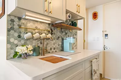 445 Seaside Avenue #2904, Honolulu, HI 96815 - Photo 5