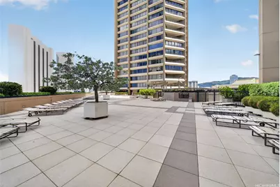1778 Ala Moana Boulevard #3906, Honolulu, HI 96815 - Photo 13