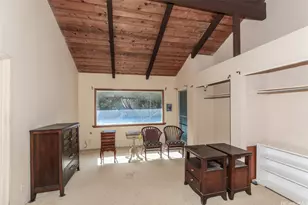 1160 Kahului St, Honolulu, HI 96825 - Photo 11
