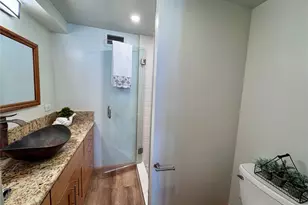2333 Kapiolani Blvd, Honolulu, HI 96826 - Photo 9
