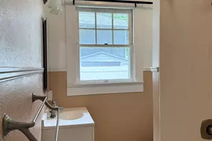 2610 Lowrey Ave, Honolulu, HI 96822 - Photo 19