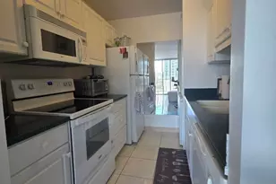 1925 Kalakaua Ave, Honolulu, HI 96815 - Photo 21