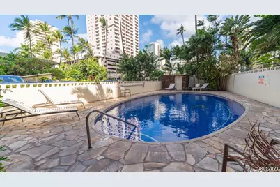 435 Seaside Avenue #1604, Honolulu, HI 96815 - Photo 3