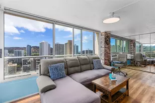2421 Tusitala St, Honolulu, HI 96815 - Photo 9