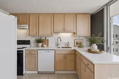 1425 Ward Avenue #3W, Honolulu, HI 96822 - Photo 5