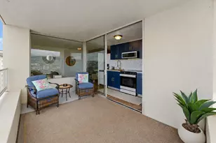 2421 Tusitala St, Honolulu, HI 96815 - Photo 9