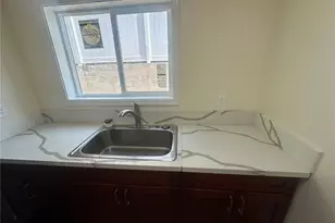 720 Kunawai Ln, Honolulu, HI 96817 - Photo 9