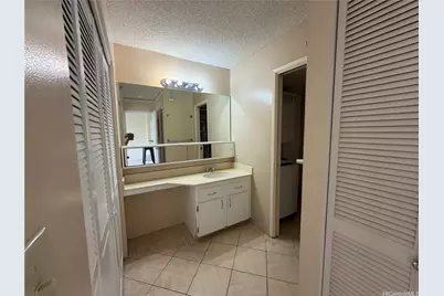98-402 Koauka Loop #703, Aiea, HI 96701 - Photo 7