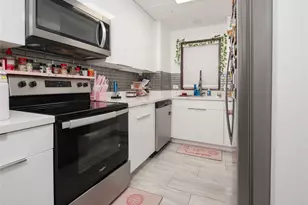 725 Kapiolani Blvd, Honolulu, HI 96813 - Photo 9