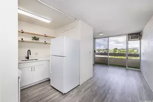 1555 Pohaku St, Honolulu, HI 96817 - Photo 1
