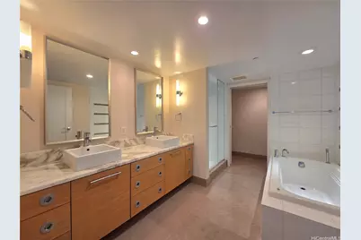 1177 Queen Street #3901, Honolulu, HI 96814 - Photo 9