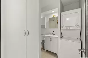 2092 Kuhio Ave, Honolulu, HI 96815 - Photo 7