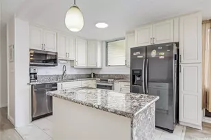 1717 Ala Wai Blvd, Honolulu, HI 96815 - Photo 3