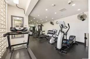 1717 Ala Wai Blvd, Honolulu, HI 96815 - Photo 25