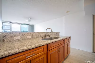 1450 Young Street #1902, Honolulu, HI 96814 - Photo 15