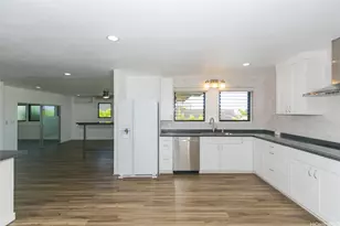 1355 Ala Napunani St, Honolulu, HI 96818 - Photo 3