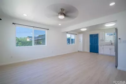 3484 Campbell Avenue #Front House, Honolulu, HI 96815 - Photo 5