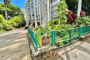 1525 Wilder Ave, Honolulu, HI 96822 - Photo 25