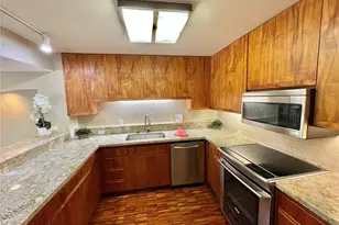 1525 Wilder Ave, Honolulu, HI 96822 - Photo 5