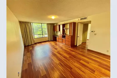 1525 Wilder Avenue #504, Honolulu, HI 96822 - Photo 9