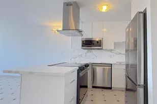 3045 Ala Napuaa Pl, Honolulu, HI 96818 - Photo 9